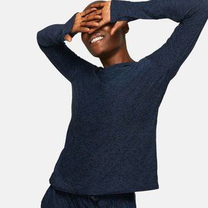 CloudKnit Longsleeve T-Shirt Navy Size XS